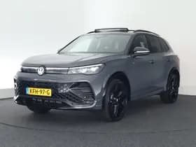Volkswagen Tiguan 1.5 272pk eHybrid R-Line Edition Black Style Trekhaak 360Camera Keyless Massage Virtual Cockpit Panoramadak Navigatie