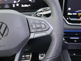 Volkswagen Tiguan 1.5 272pk eHybrid R-Line Edition Black Style Trekhaak 360Camera Keyless Massage Virtual Cockpit Panoramadak Navigatie thumbnail 23
