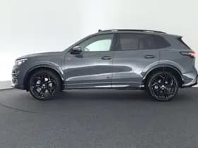 Volkswagen Tiguan 1.5 272pk eHybrid R-Line Edition Black Style Trekhaak 360Camera Keyless Massage Virtual Cockpit Panoramadak Navigatie thumbnail 10