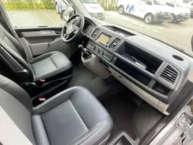 Volkswagen Transporter thumbnail 3