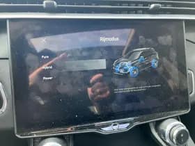 Lynk & Co 01 thumbnail 8