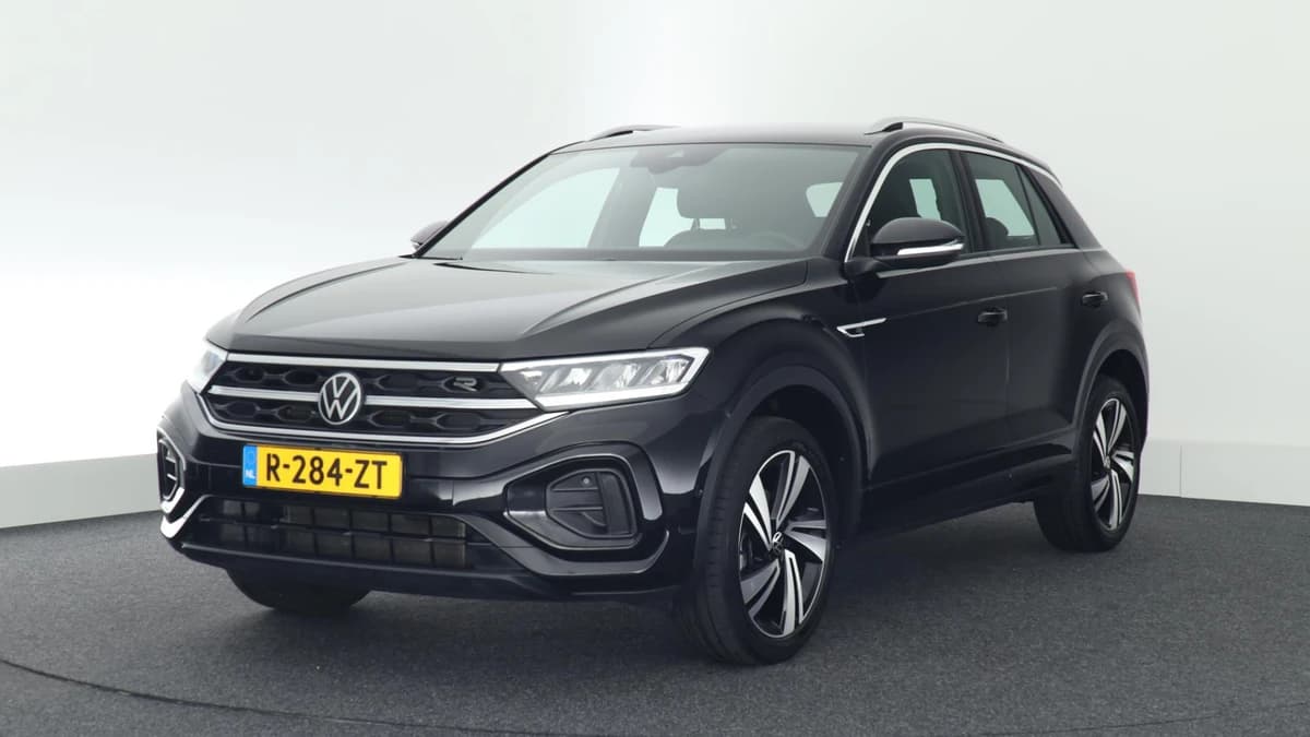 Volkswagen T-Roc — foto 1