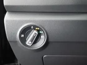 Volkswagen T-Roc thumbnail 17