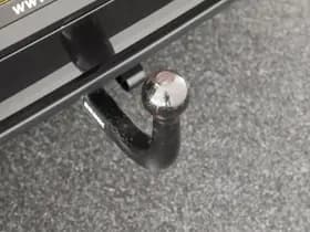 Volkswagen T-Roc thumbnail 4