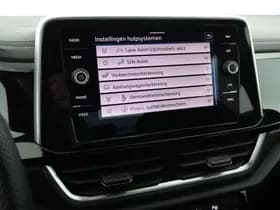 Volkswagen T-Roc thumbnail 33