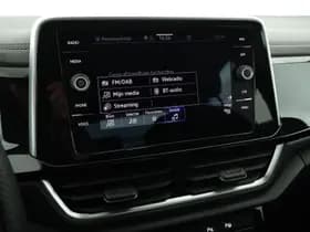 Volkswagen T-Roc thumbnail 36