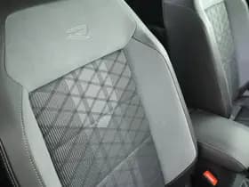 Volkswagen T-Roc thumbnail 40