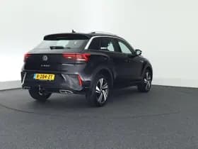 Volkswagen T-Roc thumbnail 10