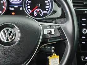 Volkswagen Golf thumbnail 17