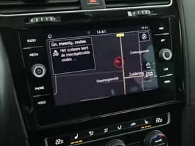 Volkswagen Golf thumbnail 18