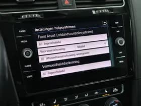 Volkswagen Golf thumbnail 22