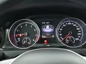 Volkswagen Golf thumbnail 34