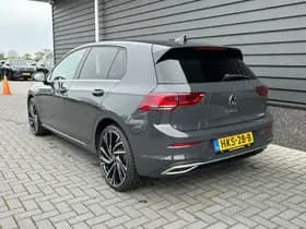 Volkswagen Golf thumbnail 2