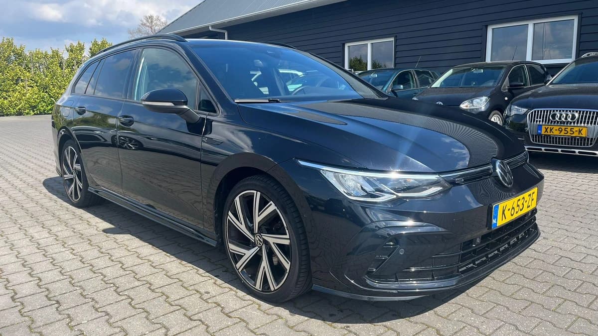 Volkswagen Golf — foto 1