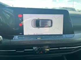 Volkswagen Golf thumbnail 5