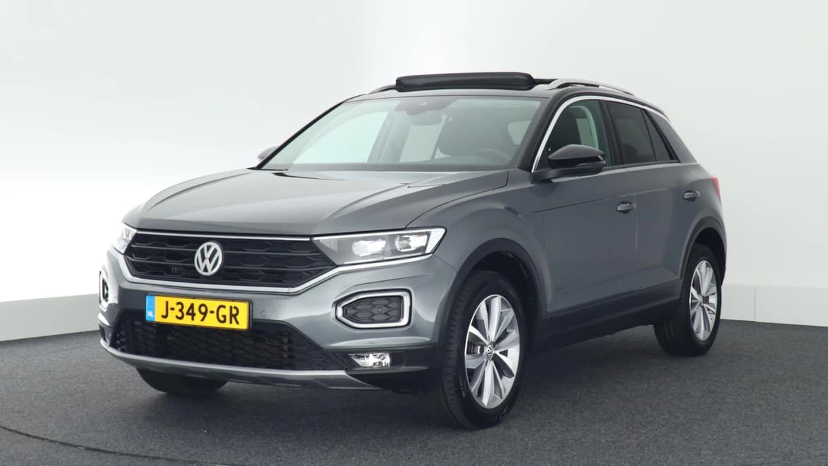 Volkswagen T-Roc — foto 1