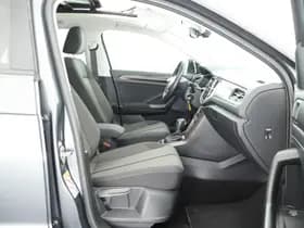 Volkswagen T-Roc thumbnail 14