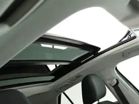 Volkswagen T-Roc thumbnail 37