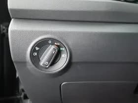 Volkswagen T-Roc thumbnail 17