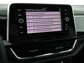 Volkswagen T-Roc thumbnail 29