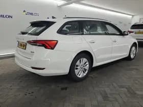 Škoda Octavia thumbnail 6