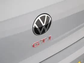 Volkswagen Golf thumbnail 56