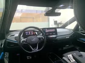 Volkswagen ID.3 thumbnail 2