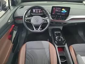 Volkswagen ID.4 thumbnail 2