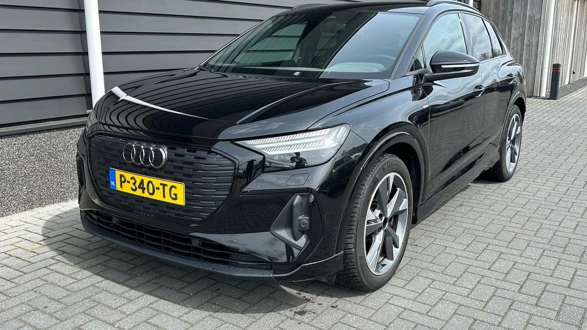 Audi Q4 e-tron — foto 1