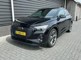 Audi Q4 e-tron thumbnail 1