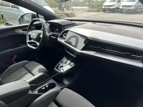 Audi Q4 e-tron thumbnail 2