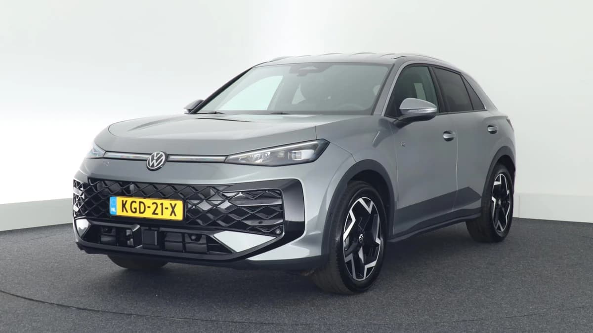 Volkswagen T-Roc — foto 1