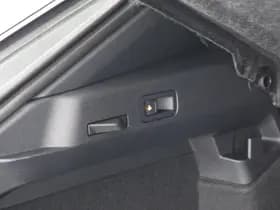 Volkswagen T-Roc thumbnail 54