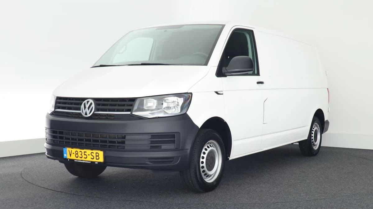 Volkswagen Transporter — foto 1