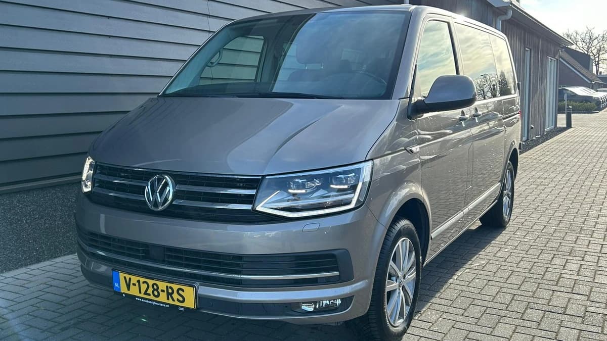 Volkswagen Transporter — foto 1