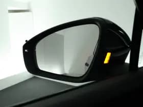 Volkswagen Tiguan thumbnail 5