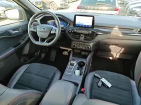 Ford Kuga thumbnail 2