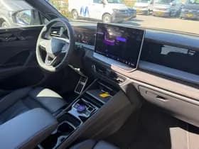 Volkswagen Tayron thumbnail 3