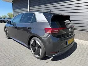 Volkswagen ID.3 thumbnail 4