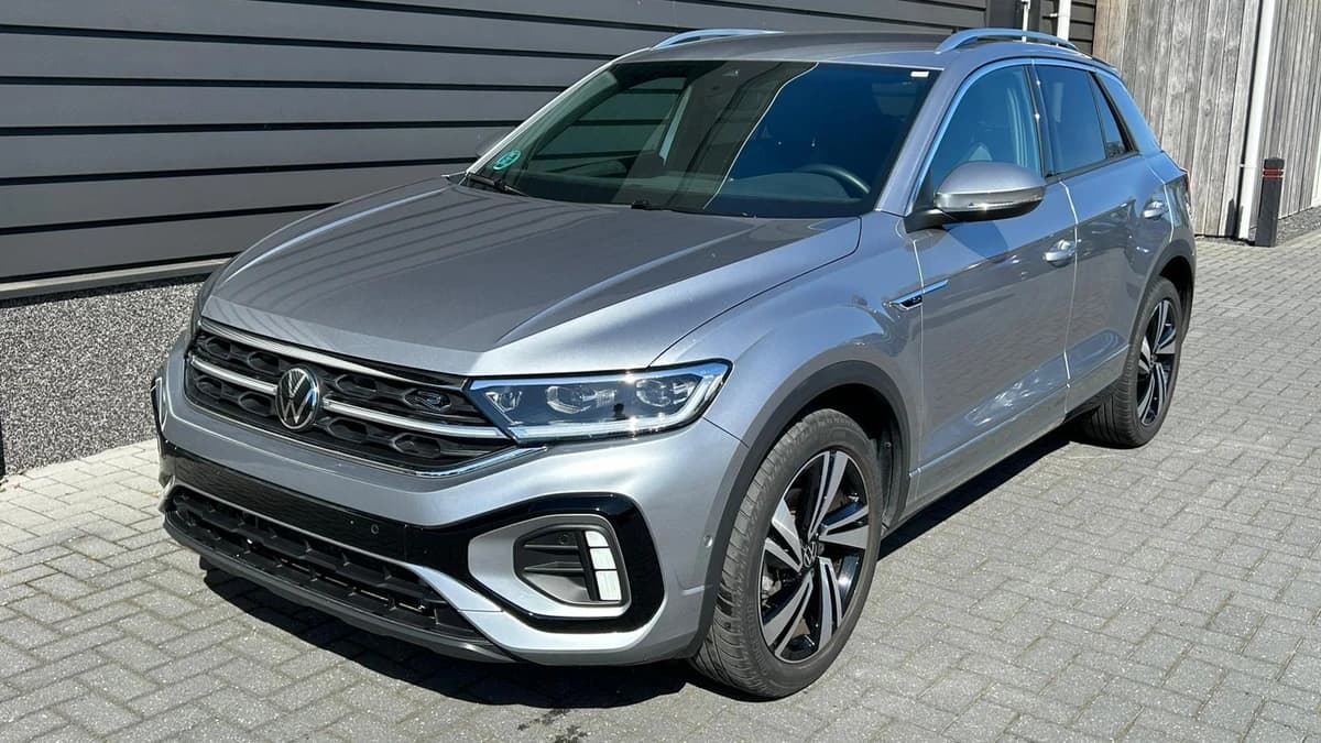 Volkswagen T-Roc — foto 1