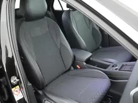 Volkswagen T-Roc thumbnail 2