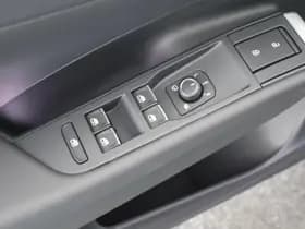 Volkswagen T-Roc thumbnail 15