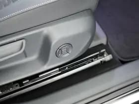 Volkswagen T-Roc thumbnail 48