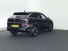 Volkswagen T-Roc thumbnail 11