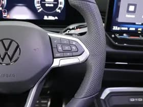 Volkswagen T-Roc thumbnail 22
