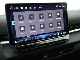 Volkswagen T-Roc thumbnail 23