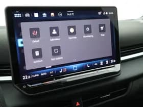 Volkswagen T-Roc thumbnail 24