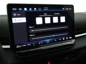 Volkswagen T-Roc thumbnail 27