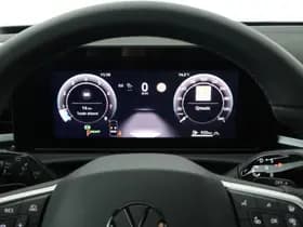 Volkswagen T-Roc thumbnail 48