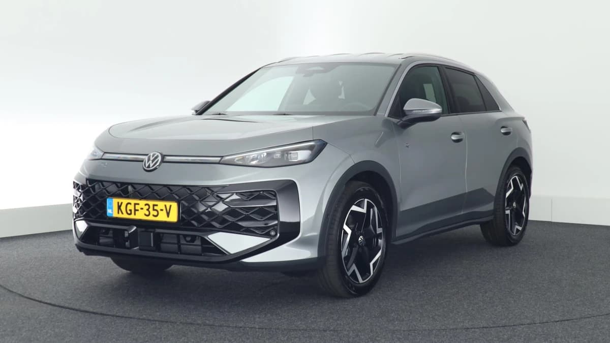 Volkswagen T-Roc — foto 1